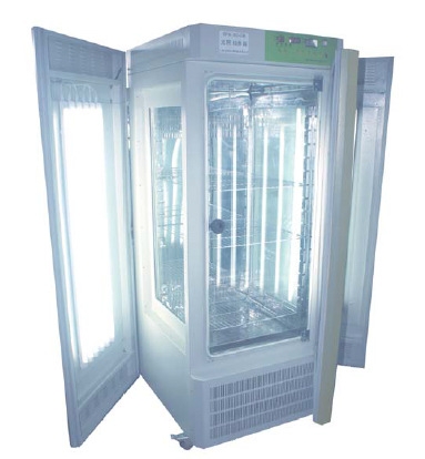 上海龍躍豪華強(qiáng)光人工氣候箱SPX-800HPY-2